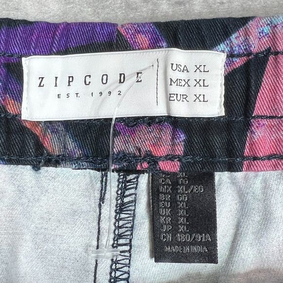 Zipcode Est 1992 Shorts Mens Size XL Black & Purple Geometric Print Cotton Chino - Picture 9 of 10